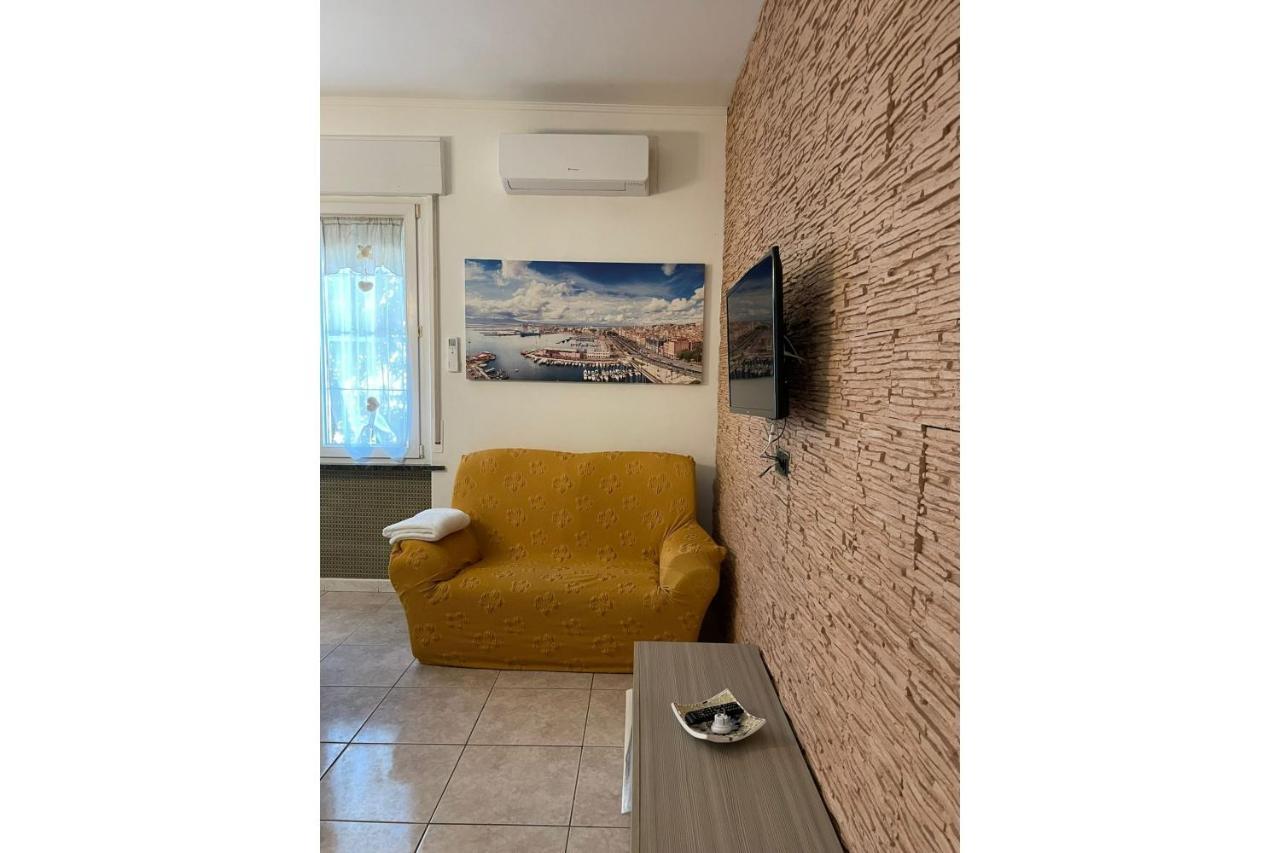 Pierluigi'S House Apartment Каляри Екстериор снимка